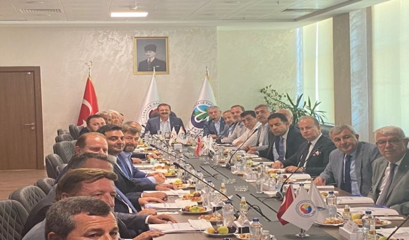 UMAT A.Ş GENEL KURULU TOBB BAŞKANI HİSARCIKLIOĞLU’NUN KATILIMLARIYLA GERÇEKLEŞTİ.