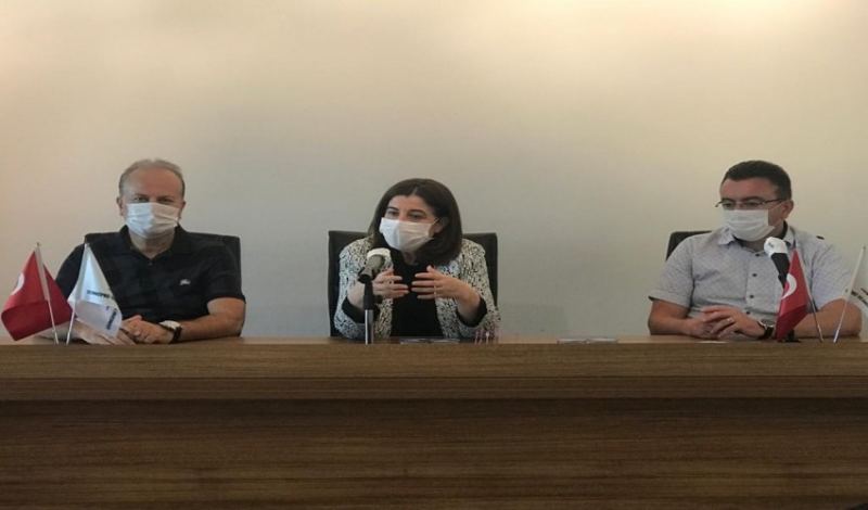 MİLLETVEKİLİ DR. FATMA AKSAL’DAN , UZUNKÖPRÜ TİCARET VE SANAYİ ODASINA ZİYARET.