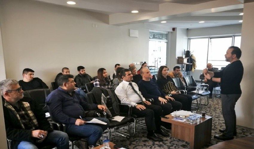 Ticarette Müşteri Memnuniyeti Odaklı Satış Teknikleri