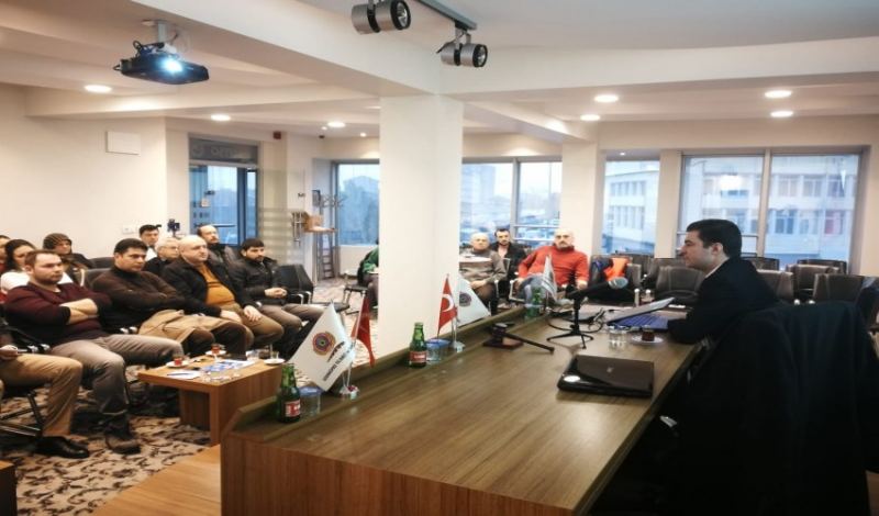 UTSO’DA KOSGEB DESTEKLERİ BİLGİLENDİRME TOPLANTISI YAPILDI